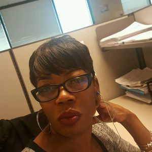 Meet your Posher, La tecia